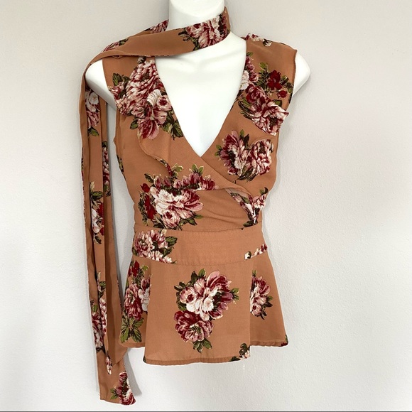 Ruffle Neckline Floral Carnation Tan Blouse & Detachable Belt Scarf - Picture 1 of 5